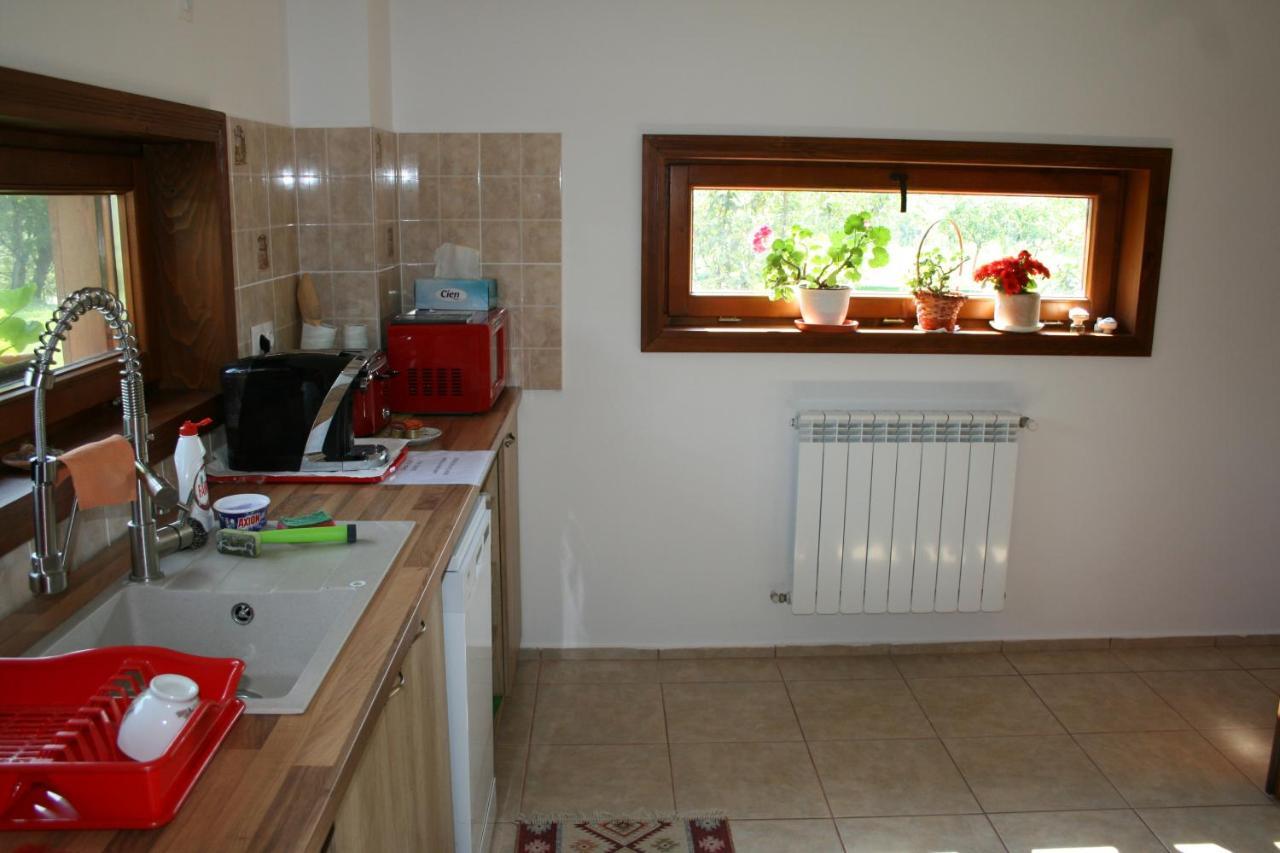 Albinuta Guesthouse Ozun Luaran gambar