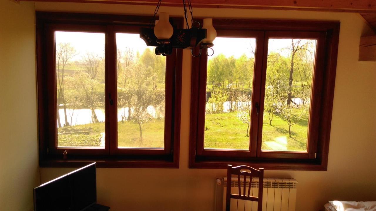 Albinuta Guesthouse Ozun Luaran gambar