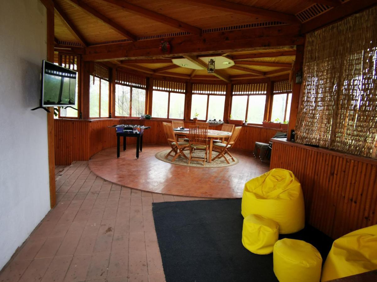 Albinuta Guesthouse Ozun Luaran gambar